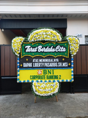 Papan Bunga Duka di Pinasungkulan