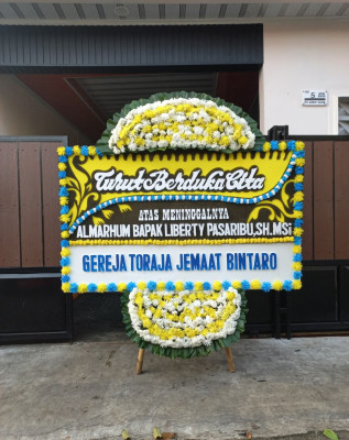Papan Bunga Duka di Pinasungkulan